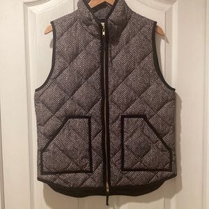 J Crew Herringbone Puffer Vest size medium